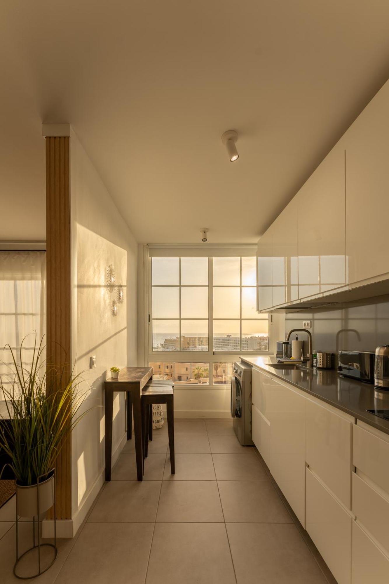 Callao Sunset Apartment, Sea View And Pool Callao Salvaje Ngoại thất bức ảnh